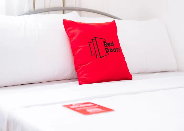 Reddoorz Premium @ Amaia Skies Avenida 4* Manila