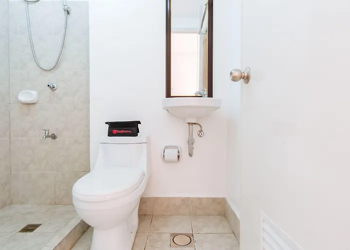 Reddoorz Premium @ Amaia Skies Avenida 4* Manila